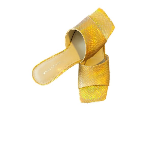 Marc Fisher Women's Danria Heeled Sandal Sz 9.5 - Picture 4 of 7